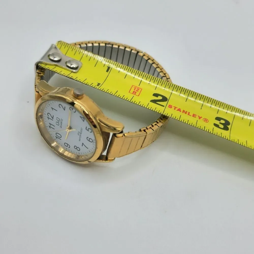 Vintage Q+Q Quartz Gold Expandable Strap Ladies Wrist Watch